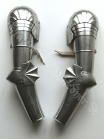 Armzeug Kastenbrust