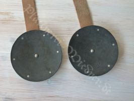 einfache, schwarze Schwebscheibe